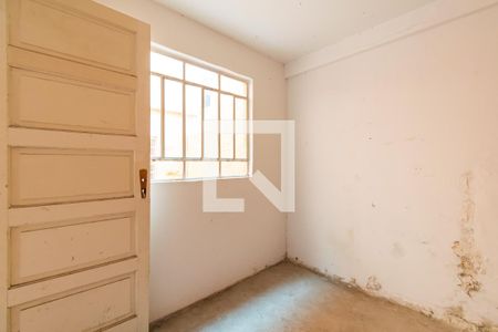 Casa à venda com 180m², 3 quartos e 2 vagas Casa à venda com 180m², 3 quartos e 2 vagasQuarto de Serviço