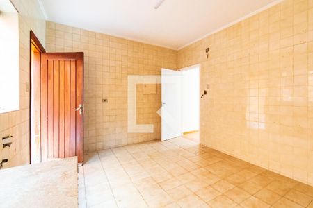 Casa à venda com 180m², 3 quartos e 2 vagas Casa à venda com 180m², 3 quartos e 2 vagasCozinha