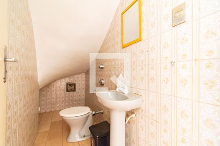 Casa à venda com 180m², 3 quartos e 2 vagas Casa à venda com 180m², 3 quartos e 2 vagasLavabo