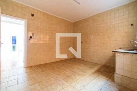 Casa à venda com 180m², 3 quartos e 2 vagas Casa à venda com 180m², 3 quartos e 2 vagasCozinha