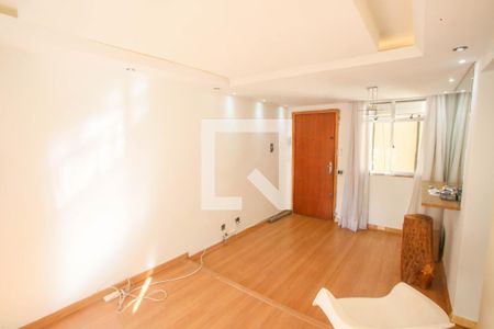 Sala de apartamento para alugar com 2 quartos, 42m² em Taquara, Rio de Janeiro