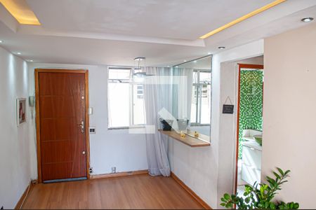 sala de apartamento para alugar com 2 quartos, 42m² em Taquara, Rio de Janeiro
