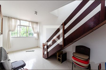 Sala de apartamento à venda com 3 quartos, 180m² em Santa Rosa, Niterói