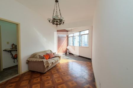 Apartamento à venda com 85m², 2 quartos e sem vagaSala