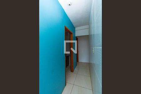 Corredor de apartamento à venda com 2 quartos, 57m² em Harmonia, Canoas