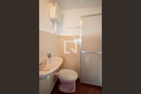 Banheiro de apartamento para alugar com 1 quarto, 43m² em Braz de Pina, Rio de Janeiro