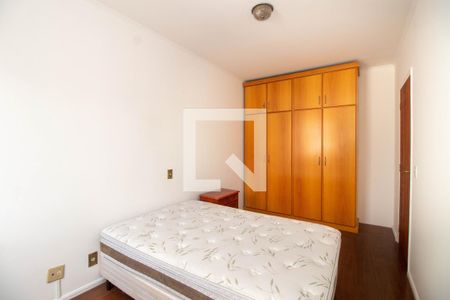 Quarto 1 de apartamento à venda com 2 quartos, 79m² em Petrópolis, Porto Alegre