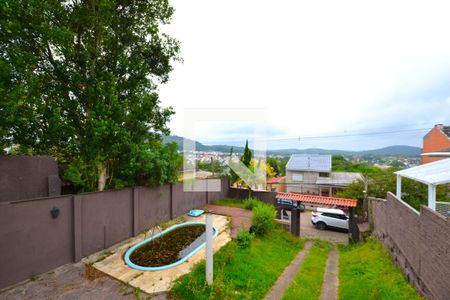 Vista de casa à venda com 5 quartos, 200m² em Espírito Santo, Porto Alegre