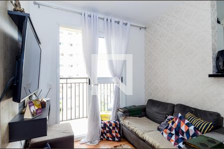 Sala de apartamento para alugar com 3 quartos, 57m² em Jardim Gracinda, Guarulhos