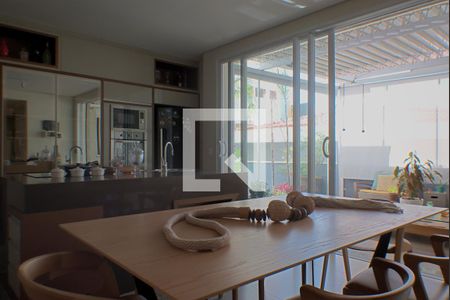 Sala 1 de casa à venda com 2 quartos, 189m² em Bosque, Campinas