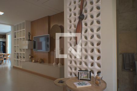 Sala 1 de casa à venda com 2 quartos, 189m² em Bosque, Campinas