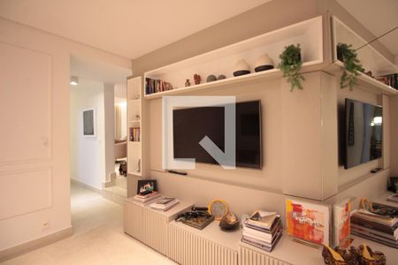 Sala de TV de casa à venda com 3 quartos, 456m² em Santa Amelia, Belo Horizonte