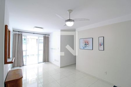 Sala  de apartamento para alugar com 2 quartos, 63m² em Freguesia (jacarepaguá), Rio de Janeiro