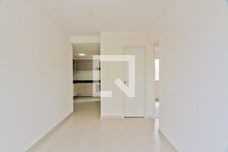 Sala de apartamento para alugar com 2 quartos, 46m² em Vila Santa Edwiges, São Paulo