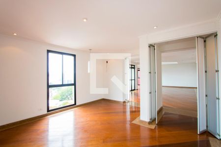 Sala 2 de apartamento para alugar com 5 quartos, 260m² em Vila Bastos, Santo André