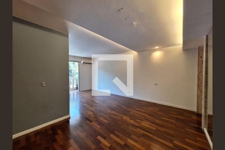 Sala de apartamento à venda com 3 quartos, 105m² em Cosme Velho, Rio de Janeiro