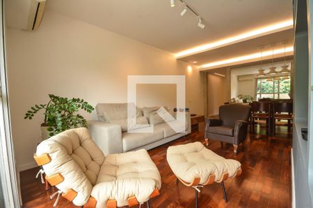 Sala de apartamento para alugar com 3 quartos, 105m² em Cosme Velho, Rio de Janeiro