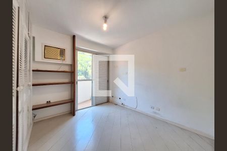 Quarto 1 de apartamento para alugar com 3 quartos, 105m² em Cosme Velho, Rio de Janeiro