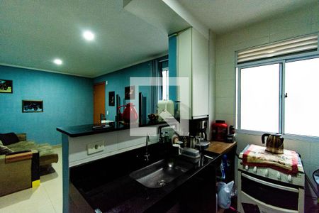 Cozinha de apartamento para alugar com 2 quartos, 42m² em São José, Canoas