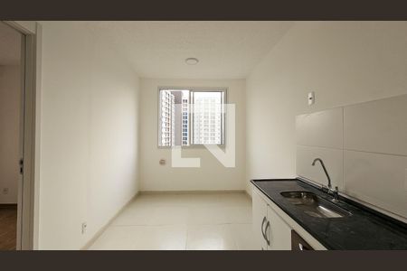 Sala/Cozinha de apartamento à venda com 1 quarto, 24m² em Jardim Prudência, São Paulo