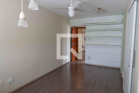 Apartamento à venda com 80m², 2 quartos e sem vagaSala