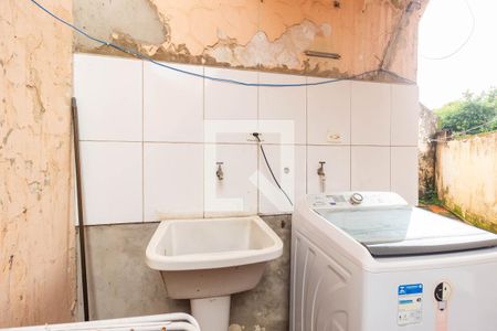 Casa à venda com 195m², 4 quartos e 3 vagas Casa à venda com 195m², 4 quartos e 3 vagasÁrea de Serviço