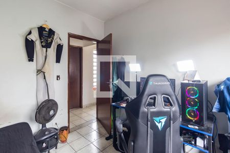 Casa à venda com 195m², 4 quartos e 3 vagas Casa à venda com 195m², 4 quartos e 3 vagasQuarto 3