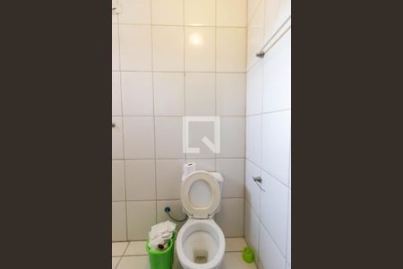 Casa à venda com 195m², 4 quartos e 3 vagas Casa à venda com 195m², 4 quartos e 3 vagasBanheiro da Suíte