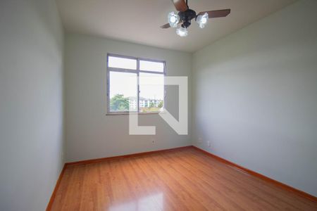 Sala de apartamento para alugar com 2 quartos, 50m² em Taquara, Rio de Janeiro