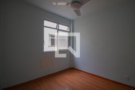 Quarto 2 de apartamento para alugar com 2 quartos, 50m² em Taquara, Rio de Janeiro