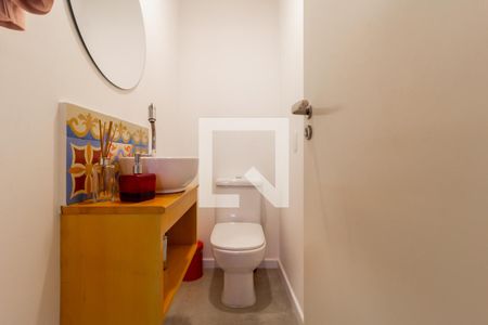 Lavabo de apartamento à venda com 4 quartos, 190m² em Itaim Bibi, São Paulo