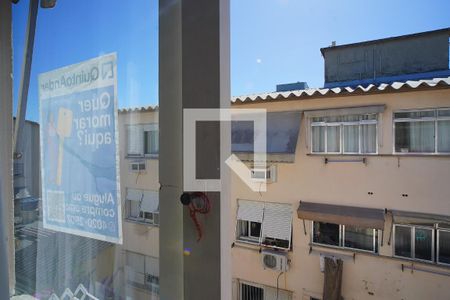 Sala - Vista de apartamento à venda com 3 quartos, 86m² em Rubem Berta, Porto Alegre