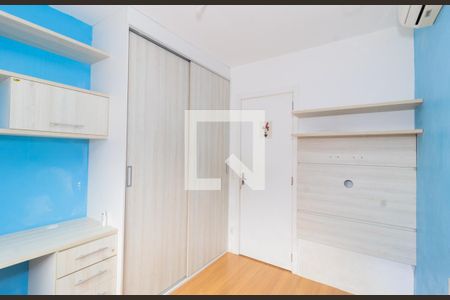 Quarto 1 de apartamento à venda com 2 quartos, 52m² em Fátima, Canoas