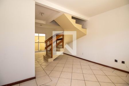 Sala de casa para alugar com 3 quartos, 160m² em Petrópolis, Porto Alegre