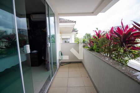 Sacada da Suíte 1 de casa à venda com 5 quartos, 850m² em Barra da Tijuca, Rio de Janeiro