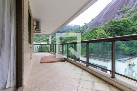 Varanda Sala de apartamento à venda com 3 quartos, 206m² em Laranjeiras, Rio de Janeiro