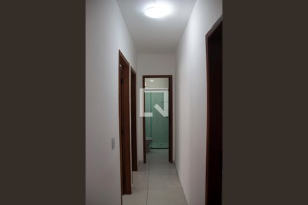 Corredor de apartamento para alugar com 2 quartos, 94m² em Santo Antônio, São Caetano do Sul