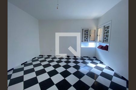 Casa à venda com 3 quartos, 600m² em Jardim Everest, São Paulo