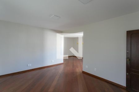 Sala de apartamento à venda com 3 quartos, 150m² em Santo Antônio, Belo Horizonte