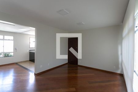 Sala de apartamento à venda com 3 quartos, 150m² em Santo Antônio, Belo Horizonte