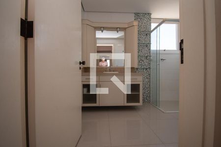 Apartamento à venda com 189m², 4 quartos e 2 vagas Apartamento à venda com 189m², 4 quartos e 2 vagasbanheiro social