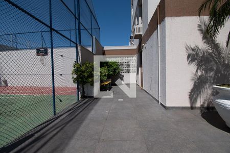 Apartamento à venda com 189m², 4 quartos e 2 vagas Apartamento à venda com 189m², 4 quartos e 2 vagaspátio