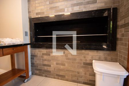 Apartamento à venda com 189m², 4 quartos e 2 vagas Apartamento à venda com 189m², 4 quartos e 2 vagaschurrasqueira