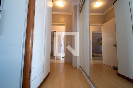 Apartamento à venda com 189m², 4 quartos e 2 vagas Apartamento à venda com 189m², 4 quartos e 2 vagascorredor