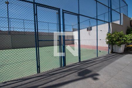 Apartamento à venda com 189m², 4 quartos e 2 vagas Apartamento à venda com 189m², 4 quartos e 2 vagasquadra poliesportiva