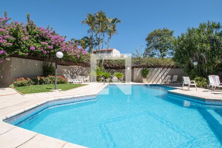 Apartamento à venda com 189m², 4 quartos e 2 vagas Apartamento à venda com 189m², 4 quartos e 2 vagaspiscina