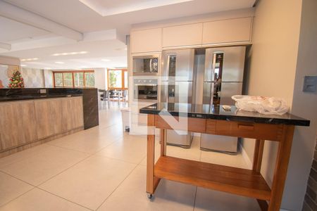 Apartamento à venda com 189m², 4 quartos e 2 vagas Apartamento à venda com 189m², 4 quartos e 2 vagassalão de festas