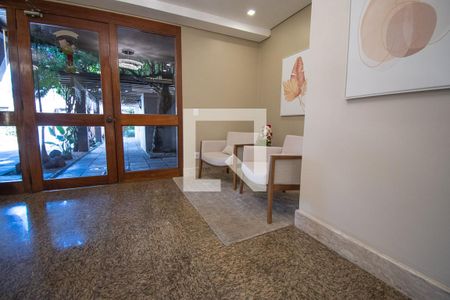 Apartamento à venda com 189m², 4 quartos e 2 vagas Apartamento à venda com 189m², 4 quartos e 2 vagashall de entrada