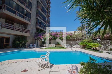 Apartamento à venda com 189m², 4 quartos e 2 vagas Apartamento à venda com 189m², 4 quartos e 2 vagaspiscina