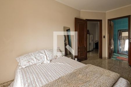 Casa à venda com 350m², 3 quartos e 4 vagas Casa à venda com 350m², 3 quartos e 4 vagasSuíte 2